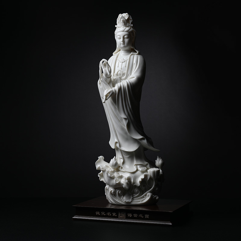 Yutang dai dehua white porcelain Buddha sacrifice cheng handicraft that occupy the home furnishing articles 19 inch lotus switch guanyin