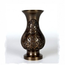 Buddha pure copper flower vase Antique Peony vase Net bottle for Buddha God of wealth Guanyin Water bottle Hall Home flower arrangement tribute bottle