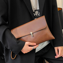 Retro male and female handbags Han version of the new hand bag Large capacity Envelope Bag IPad Hand Grab Bag Casual Single Shoulder Satchel Bag