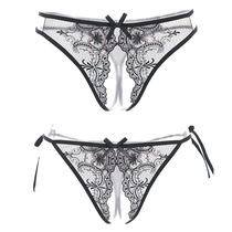 The hand is greasy on the upper small floor open gear lace sensiness briefs female apostle comfort strap Tiny pants female summer thinness