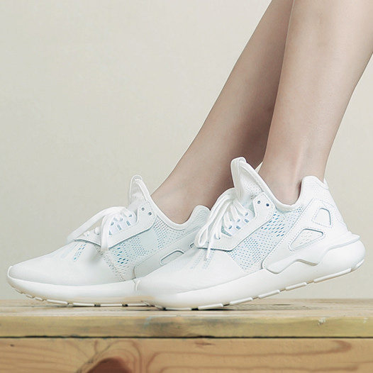 阿迪达斯 adidas 三叶草 tubular 小白鞋 女子休闲跑鞋 s75040
