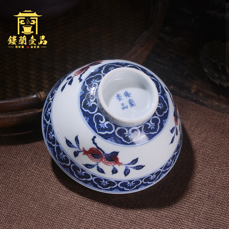 Blue and white triangle flowers pattern circle a fold branch flowers and master cup of jingdezhen ceramic hand - made all single CPU kung fu tea set personal tea cup