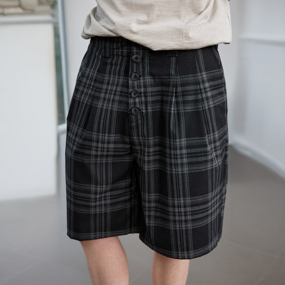 Lilbetter retro plaid thin-breasted five-point pants loose casual pleated design plaid shorts men
Lilbetter retro plaid thin-breasted five-point pants loose casual pleated design plaid shorts men