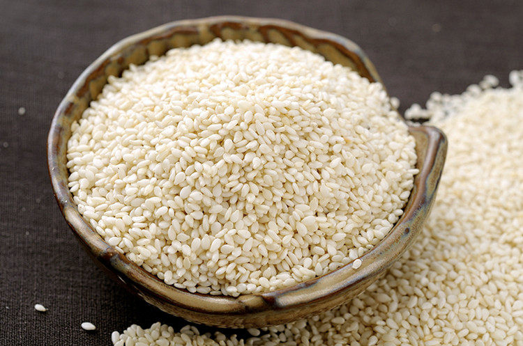 5斤 生白芝麻 脱皮芝麻仁 新芝麻 干净免洗不苦 可榨油2500g包邮