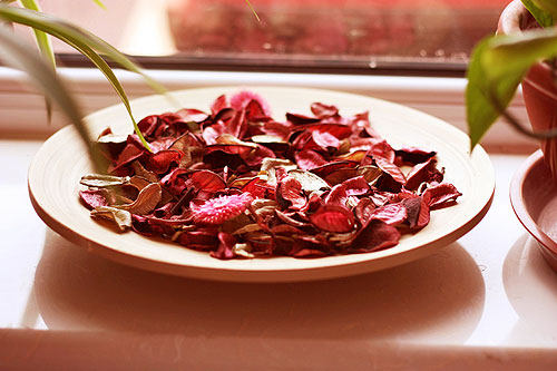 【新款】品牌香熏丝绸结增香花瓣 天然香料 除味干花香味香花 北京