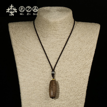 Wood forest agarwood nine-eyed pearl pendant handmade Indonesian Dalagan old material carved pendant necklace