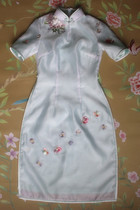 Spring and summer organza hand embroidered modified Chinese style short sleeve cheongsam Ao Dai dress