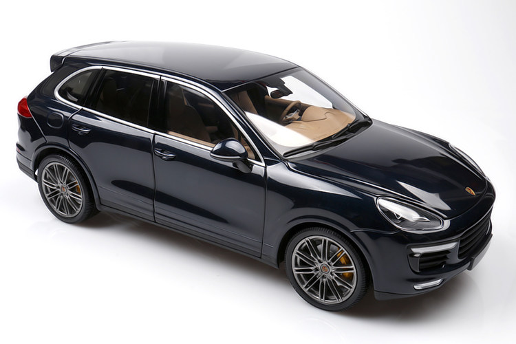 迷你切1:18 2014新款保时捷卡宴凯宴turbo s 限量版合金车模