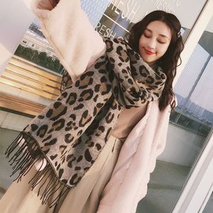 围巾女秋冬季韩版百搭两用豹纹2018新款学生长款流苏加厚保暖围脖