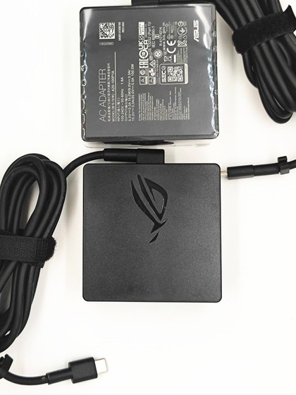 오리지널 ASUS ROG FANTASY 14 15 16 노트북 PD 빠른 충전 전력 어댑터 100W 20V5A 케이블 오리지널 ASUS ROG FANTASY 14 15 16 노트북 PD 빠른 충전 전력 어댑터 100W 20V5A 케이블