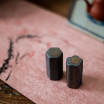 Grey Nian cover set pottery cap holder humanities tea ceremony plum blossom hexagonal pot cover holder cover holder cover holder