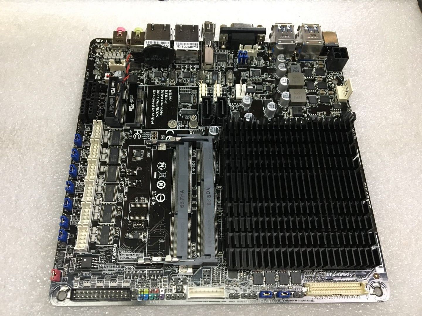 技嘉 双网6个com迷你工控主板 gigabyte n3160tn四核n3160 - 主板