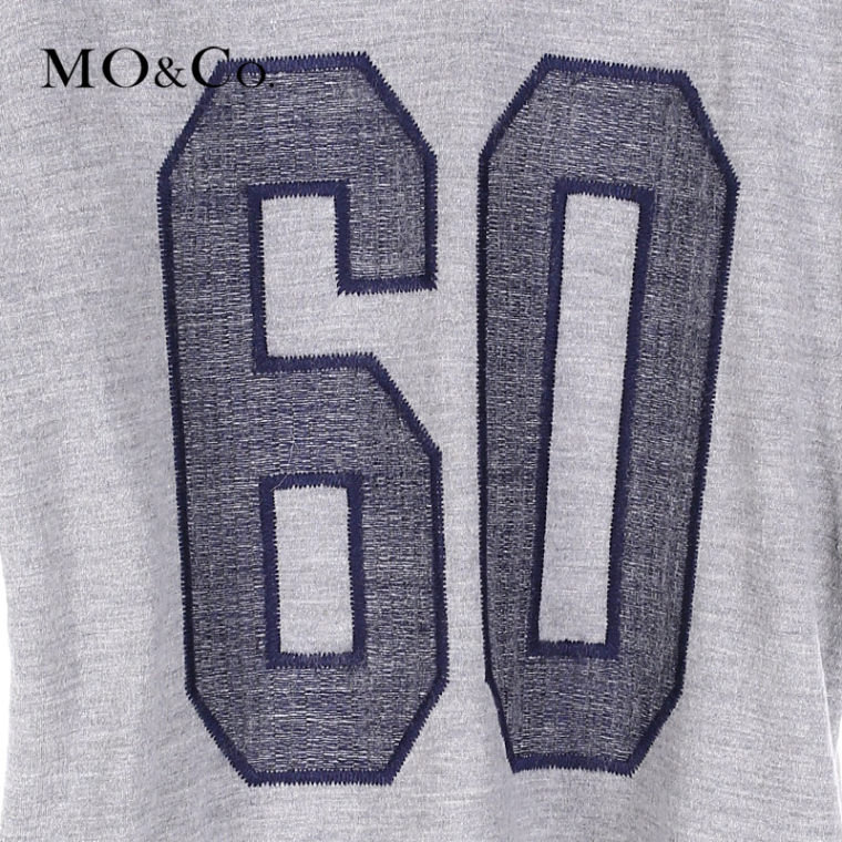 MO&Co.秋冬圆领精致数字条纹休闲别致中袖连衣裙MA154SKT13 moco