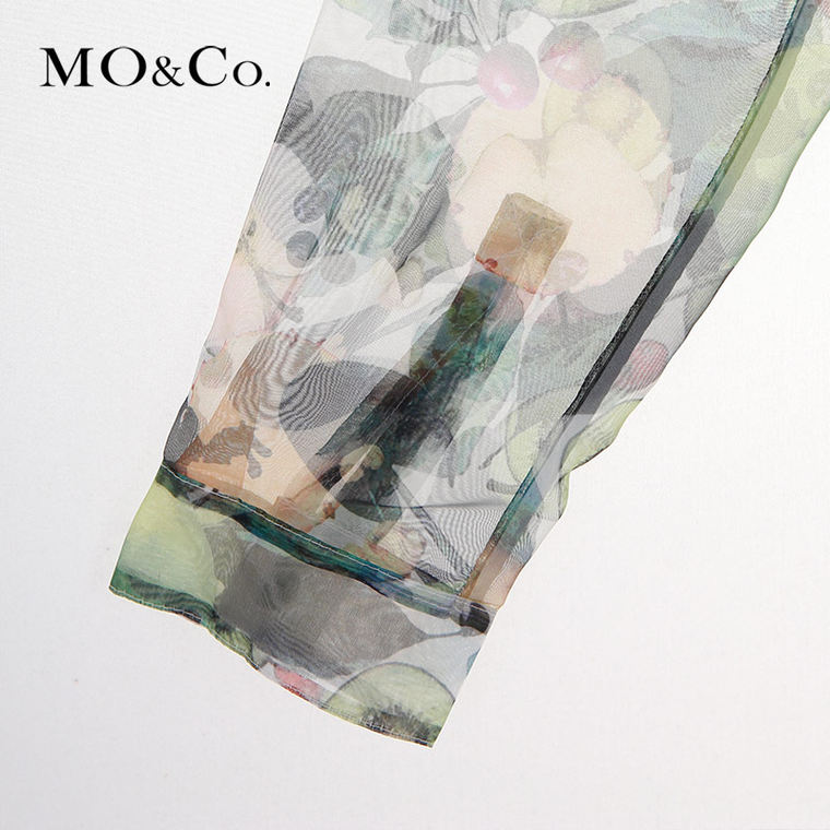 MO&Co.休闲夹克 欧根纱水果元素印花短夹克MA152COT12 moco