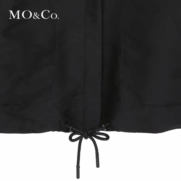 MO&Co.光面夹克外套连帽大翻领拉链口袋抽绳MA153COT22 moco