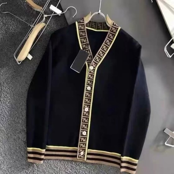 High -end quality 2024 autumn and winter new product explosion men's sweater knitted Korean slim -fitting casual cardigan V -neck High -end quality 2024 autumn and winter new product explosion men's sweater knitted Korean slim -fitting casual cardigan V -neck