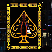 Black Peach K Luminous Wine Base Foreign Wine Base Handlift Brand Bar Foreign Wine Champagne Red Wine Show Shelf Wine Topass Wine