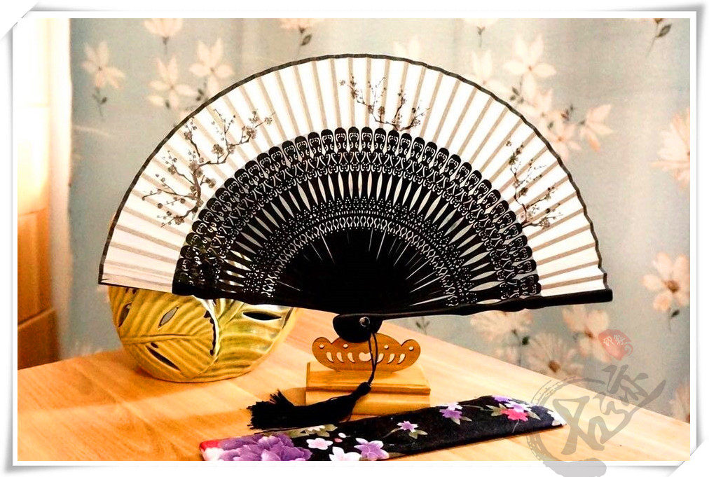 【古迹印象】中国风 精雕 折扇 高档礼品扇 丝绸扇子 复古风礼品
