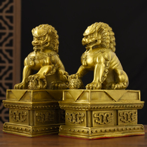 Feng Shui copper lion ornaments a pair of size Beijing Lion Palace door Lion home Copper Crafts