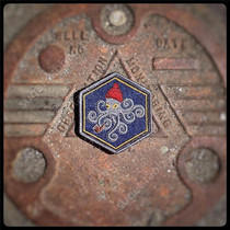 Spot US PDW SPD Kraken Krew 2020 pipe octopus pattern armband morale Medal