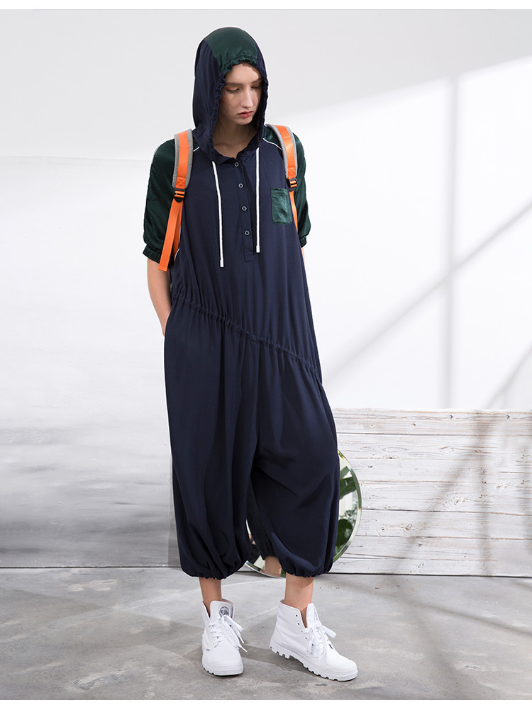 运动系列2018夏新品宽松显瘦拼接原创设计文艺解构不对称连体裤_7折