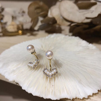 Hairy Sense of Fashion and Fashion French Fame Fashion with Hairloom with Diamond earrings