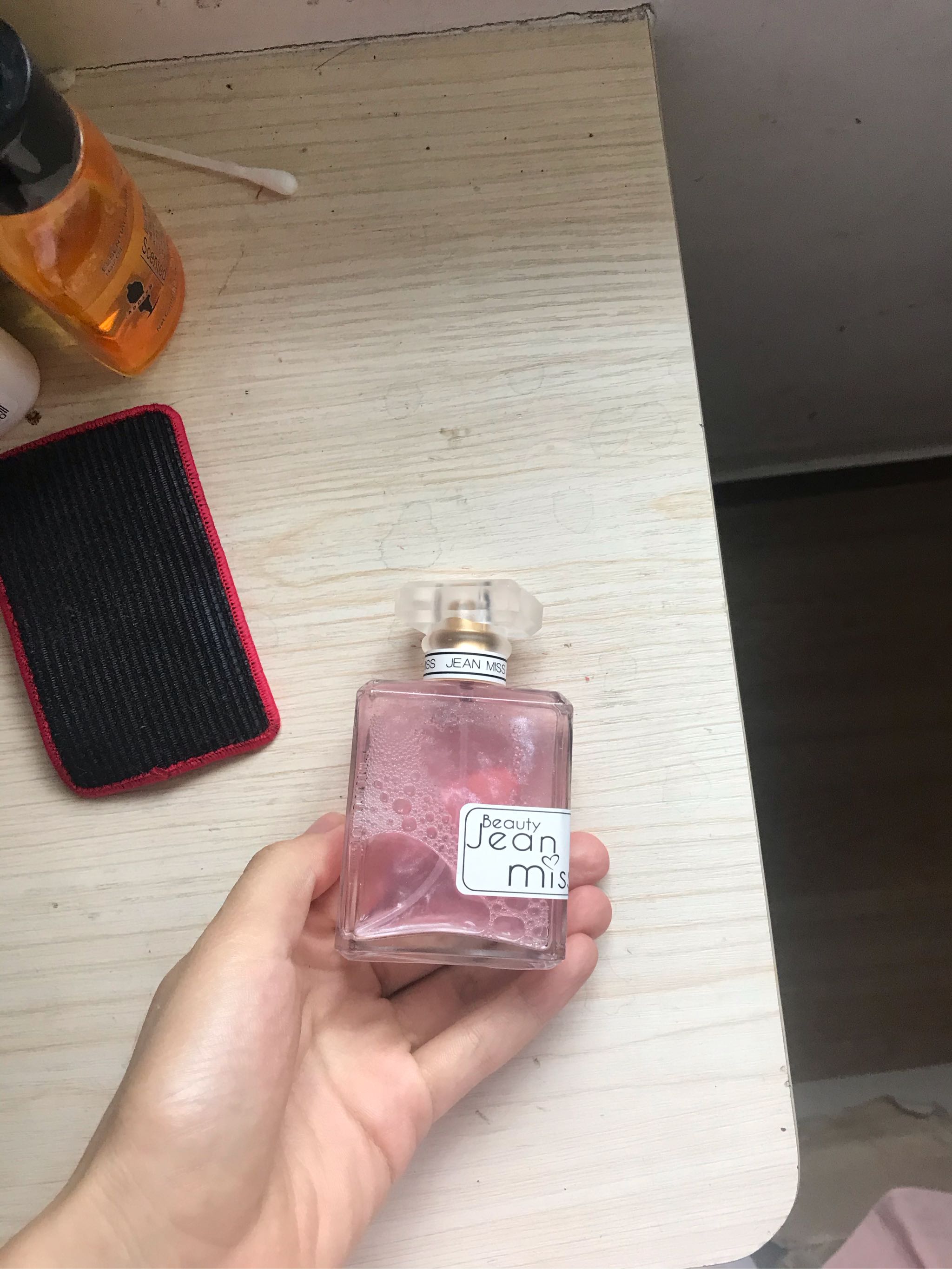牛奶流沙香水怎么样,是什么牌子,第3张 牛奶流沙香水怎么样,是什么牌子,第3张