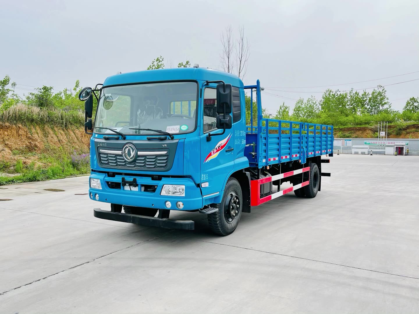 东风教练车-东风平头9米b2教练车