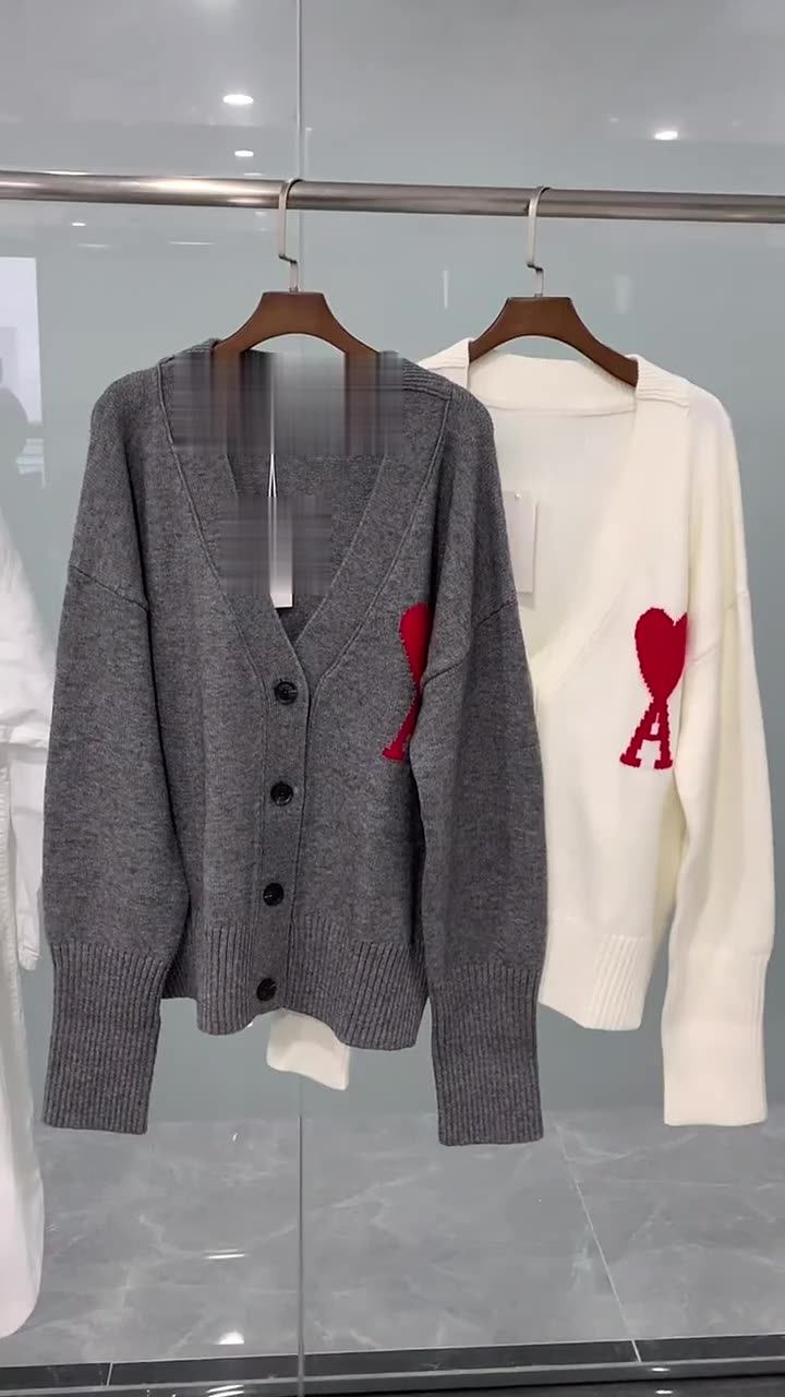 高版本ami毛衣外套红色爱心字母v领针织开衫白色长袖毛衣女外穿潮