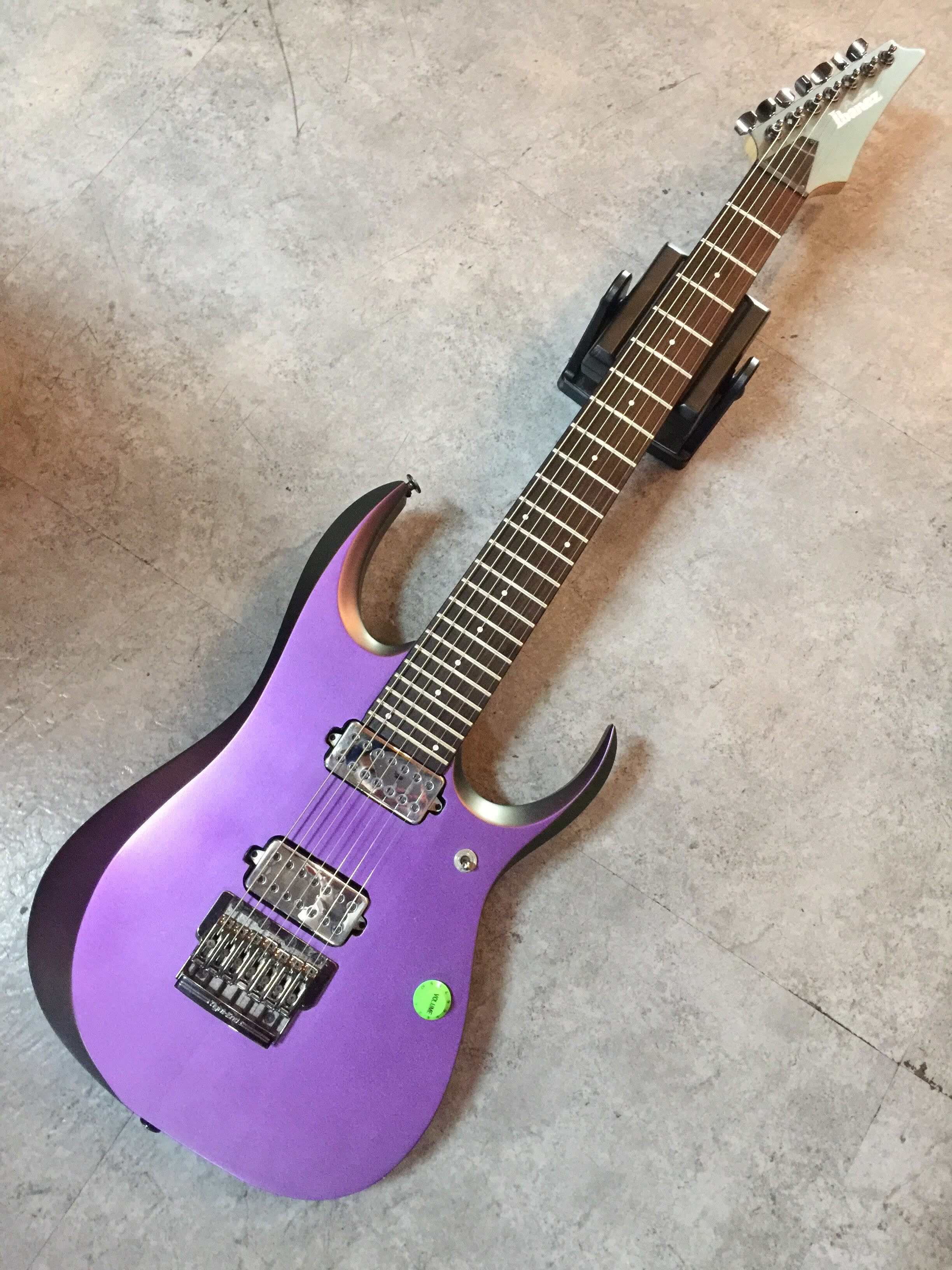 ibanez rgd2127 7弦 变色龙 电吉他