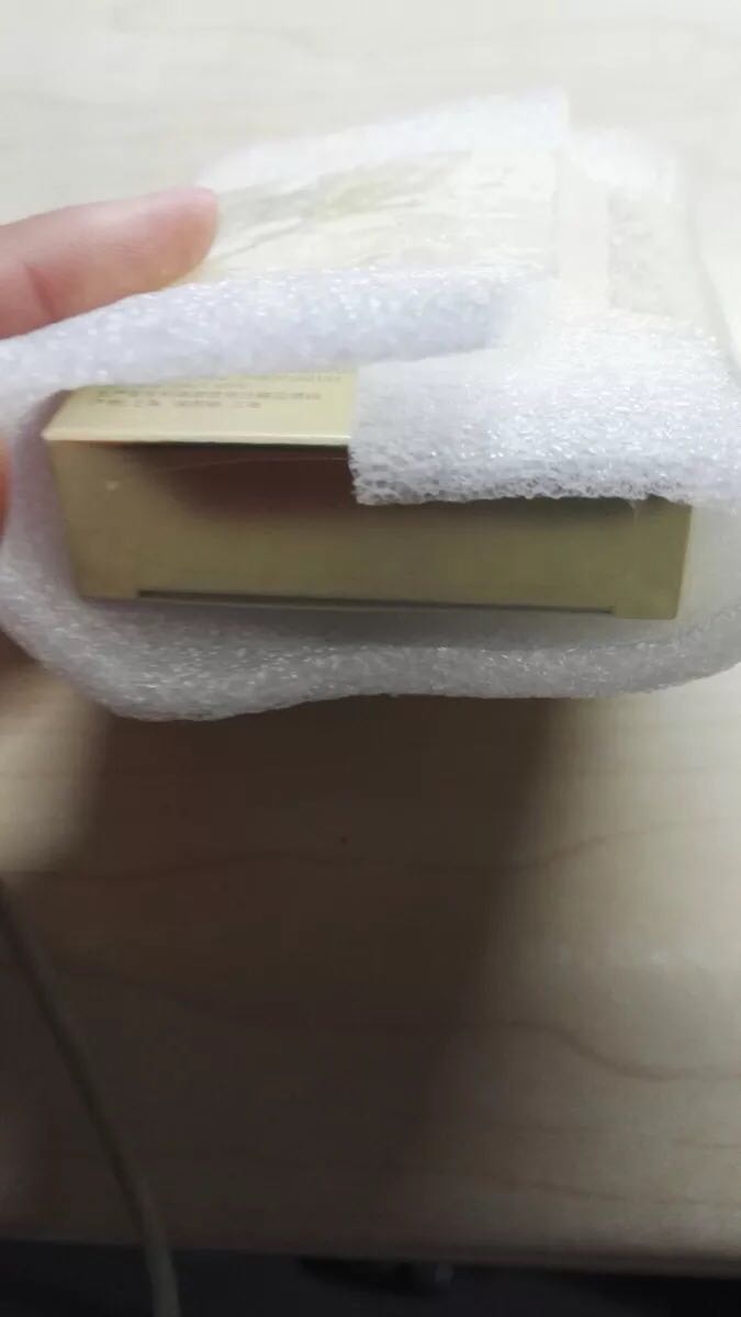 抖音同款 人鱼姬珠光六色眼影盘好不好用,入手后1个月来评价,第2张 抖音同款 人鱼姬珠光六色眼影盘好不好用,入手后1个月来评价,第2张