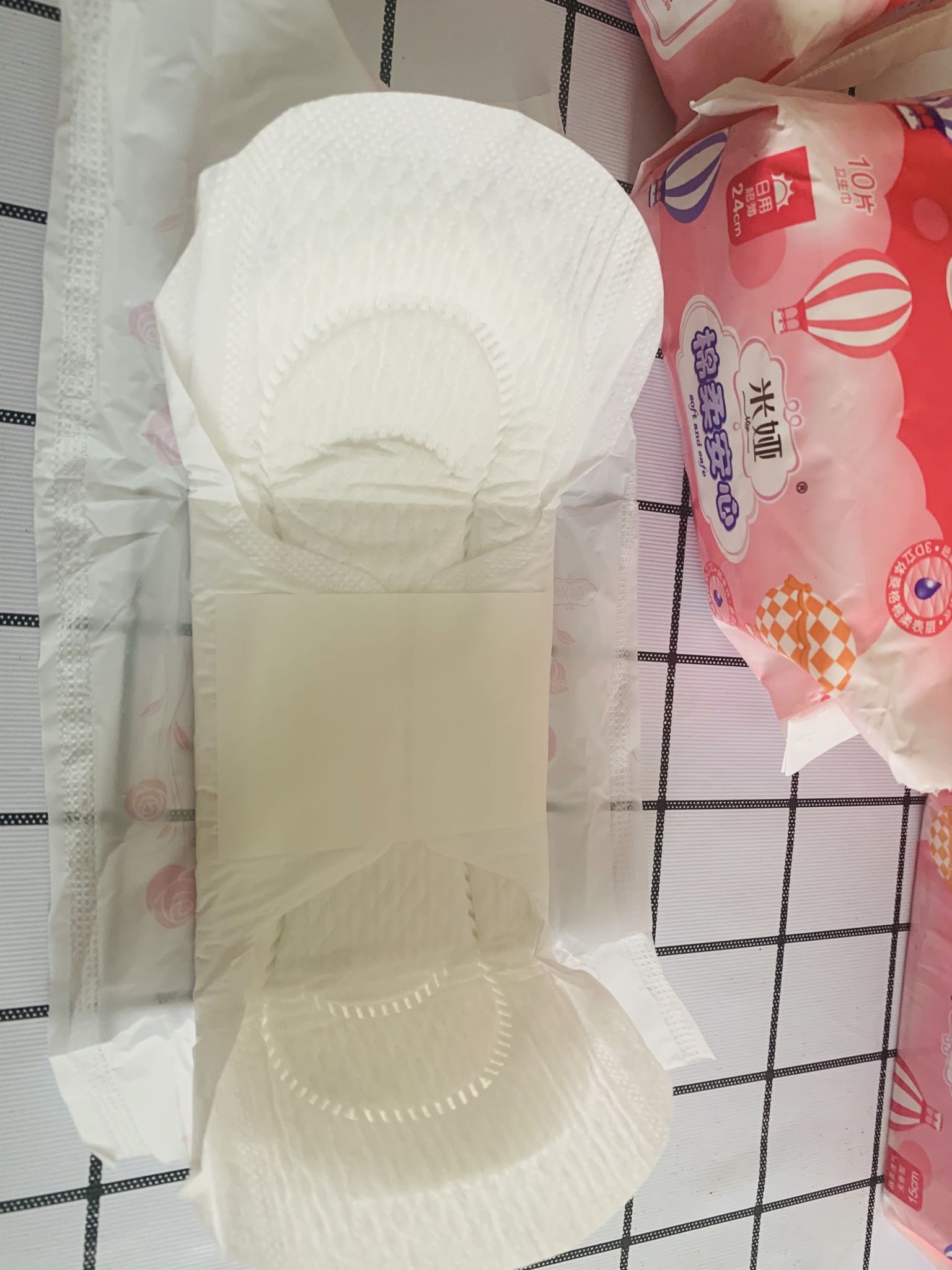 米娅日夜用卫生巾组合118片哪款型号好用质量怎么样学生党的使用感受