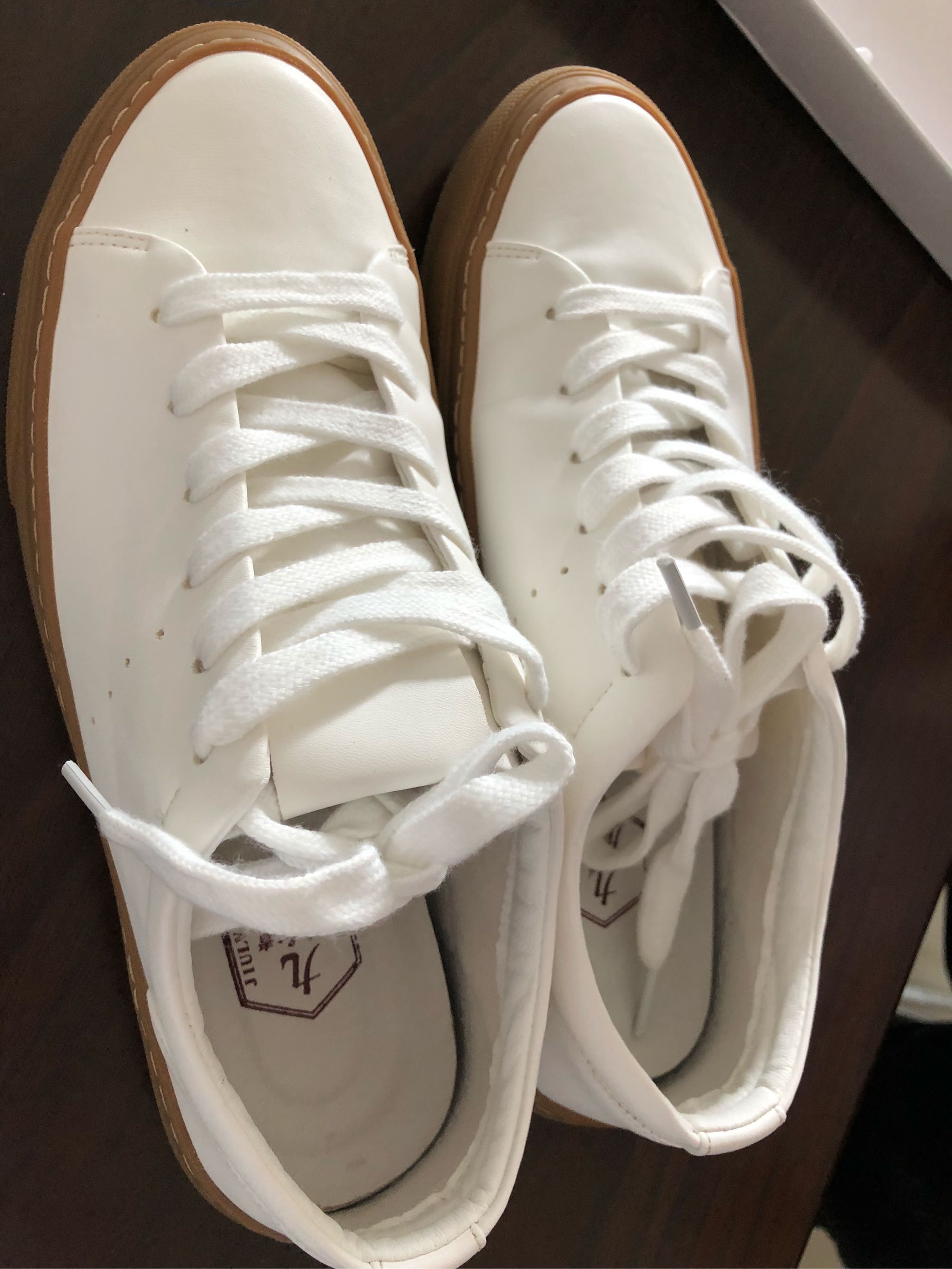 文艺小白鞋好不好用,价格是多少钱呢,第3张 文艺小白鞋好不好用,价格是多少钱呢,第3张