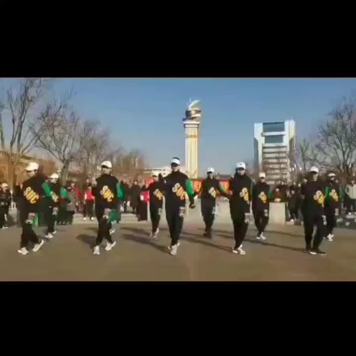 广场舞服装新款套装女秋冬鬼步舞服装舞蹈练功表演服广场舞舞蹈服