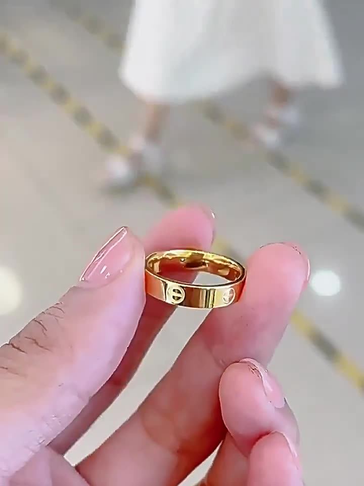 卡家沙金素圈仿黄金光面戒指女高颜值素圈金色情侣对戒礼物不掉色