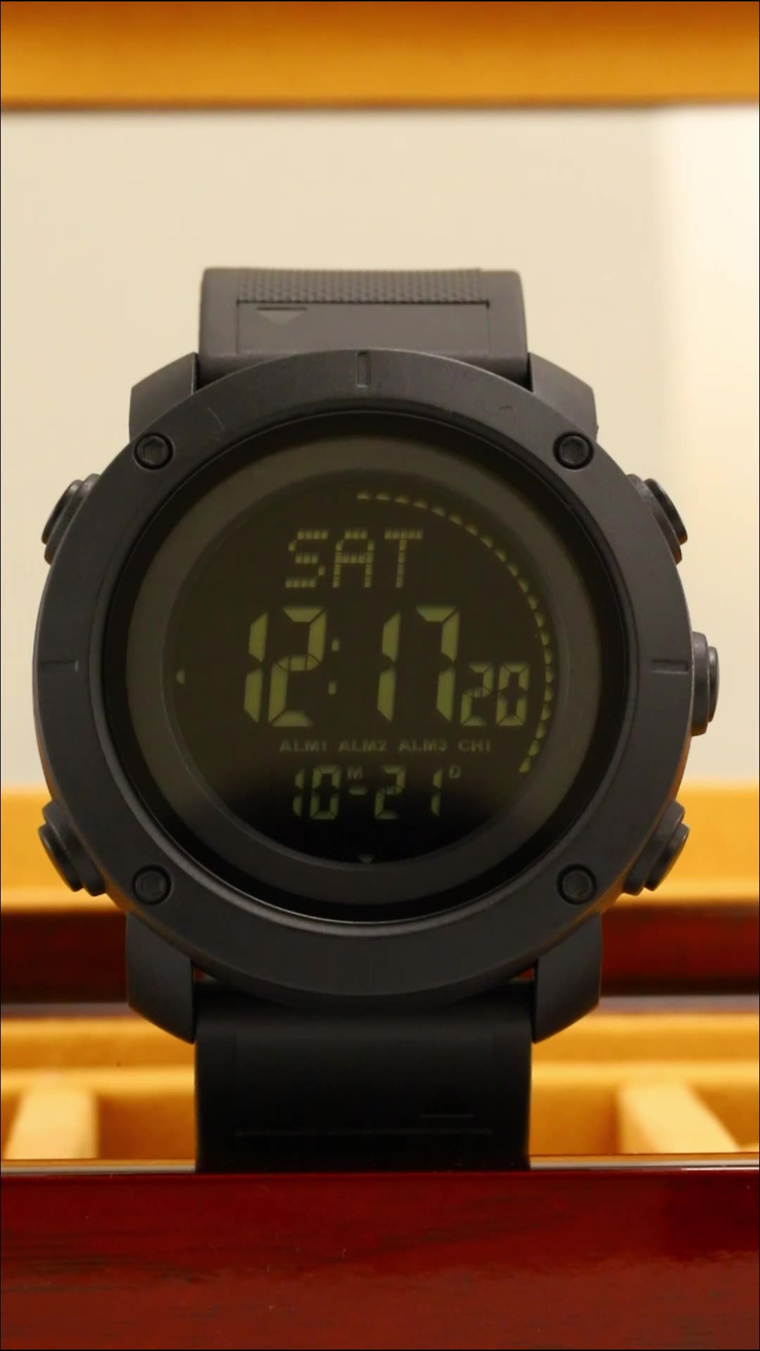 时刻美手表男款户外指南针运动电子表防水闹钟多功能男电子手表