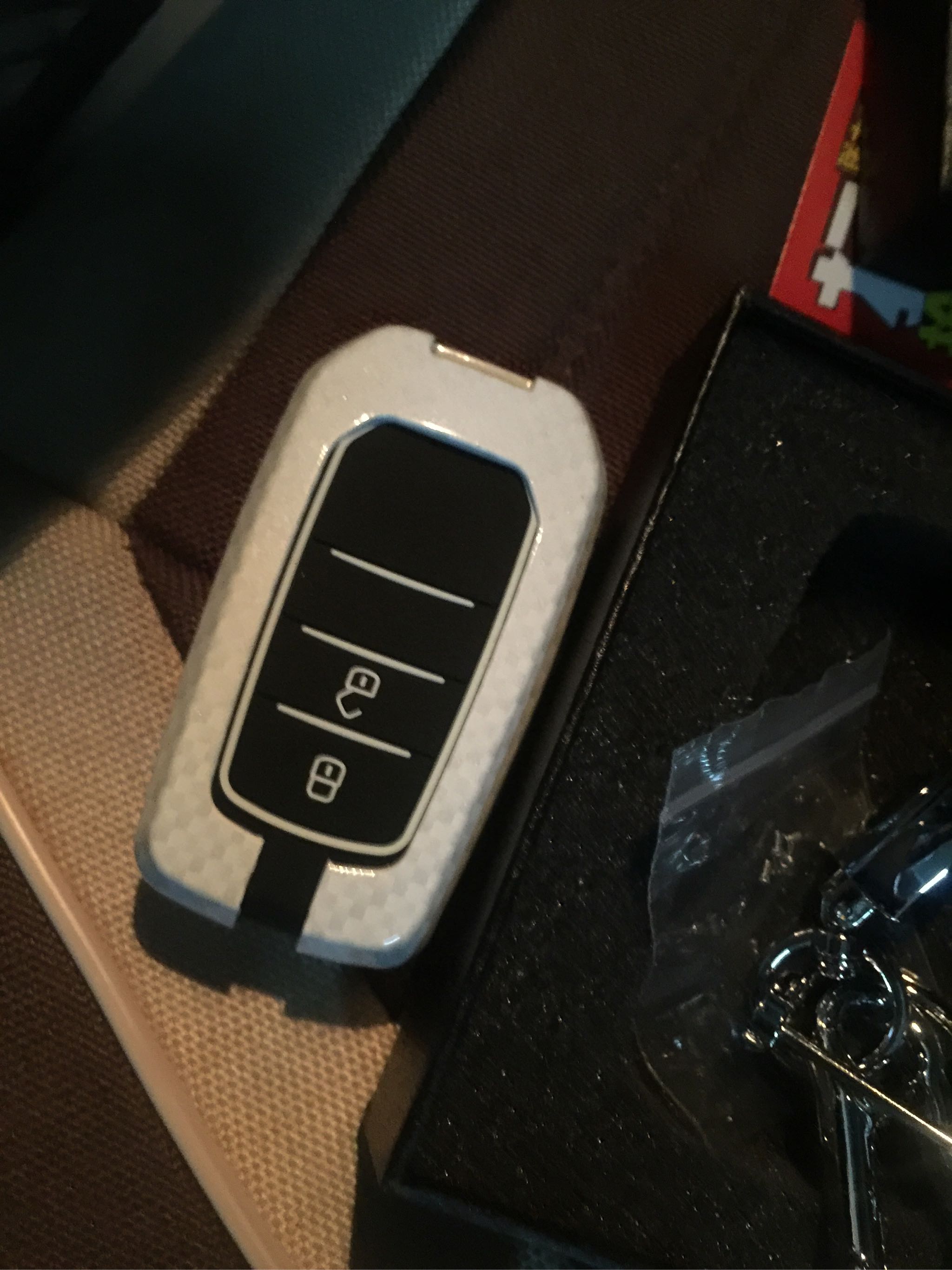 个性金属全包丰田钥匙套么样到底好不好可以通用吗,两款产品使用评测,第3张 个性金属全包丰田钥匙套么样到底好不好可以通用吗,两款产品使用评测,第3张