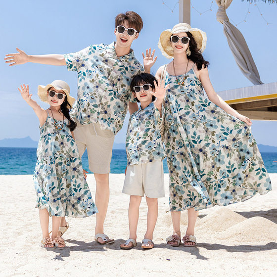 Seaside vacation parent-child outfit Sanya beach outfit family three shirt mother and child summer mother and daughter slim dress
Seaside vacation parent-child outfit Sanya beach outfit family three shirt mother and child summer mother and daughter slim dress