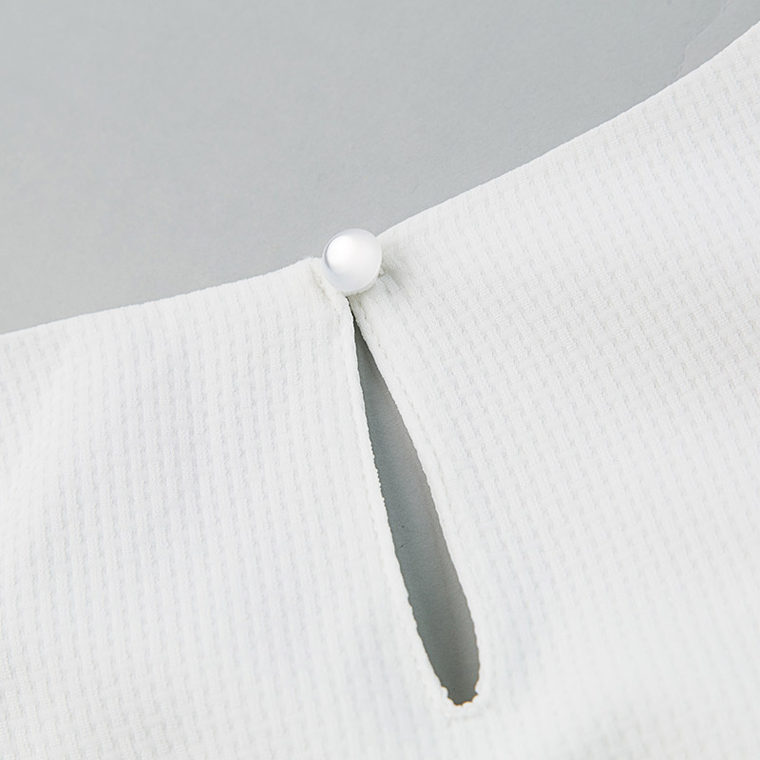 Lagogo/拉谷谷2015夏季新款时尚英文印花纱网短袖上衣EBA611J615