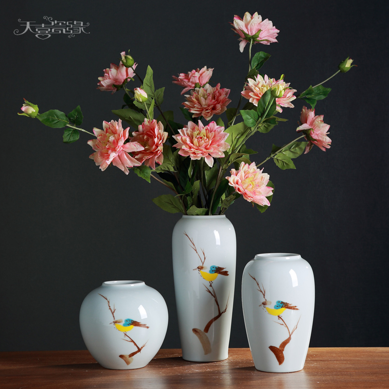 Modern creative simple ceramic flower arranging machine table vase furnishing articles, the sitting room porch TV ark, home decoration