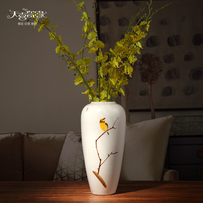 Modern new Chinese style ceramic vase is the sitting room of TV ark, wine porch desktop flower arranging household furnish furnishing articles