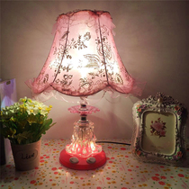 Bedroom creative European simple modern warm bedside lamp warm light red wedding room personality night light wedding lamp