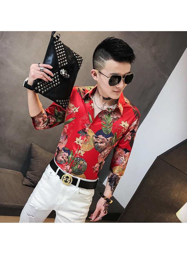 花衬衫男短袖修身韩版夏威夷个性红色印花社会小伙五分袖潮流寸衫