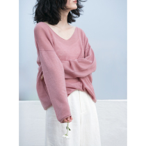 Original hidden YuanYin vintage French V-neck Hepburn Lazy Pullover Wool Sweater Knit Thin Top Women