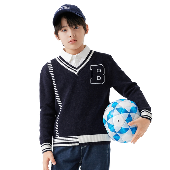 Balabala children's clothing pullover sweater medium-sized children's boys comfortable and soft autumn and winter fake two-piece sweater warm and trendy
Balabala children's clothing pullover sweater medium-sized children's boys comfortable and soft autumn and winter fake two-piece sweater warm and trendy