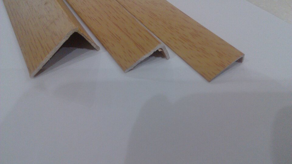 pvc 收边条/最小7字条/最小直角 5*20 材质较软 适用于塑胶地板