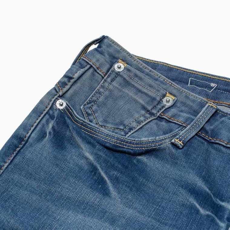 Levi’s/李维斯Cool Jeans系列女士浅色水洗九分牛仔裤17932-0005