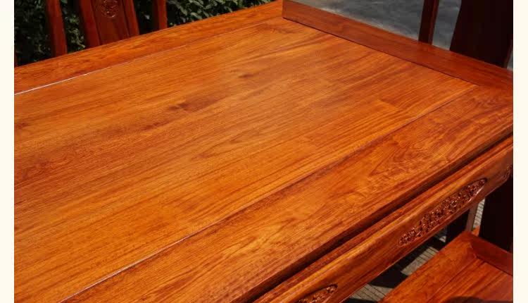 Стол обеденный Mahogany 