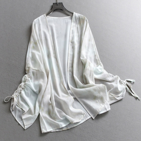 Smudge printed thin loose draped shawl blouse wrinkled long-sleeved cardigan jacket women chiffon shirt X825
Smudge printed thin loose draped shawl blouse wrinkled long-sleeved cardigan jacket women chiffon shirt X825