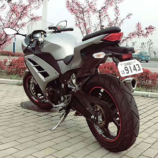 川崎小忍者摩托车大跑车gt二代公路赛车150cc-350cc双缸水冷正品